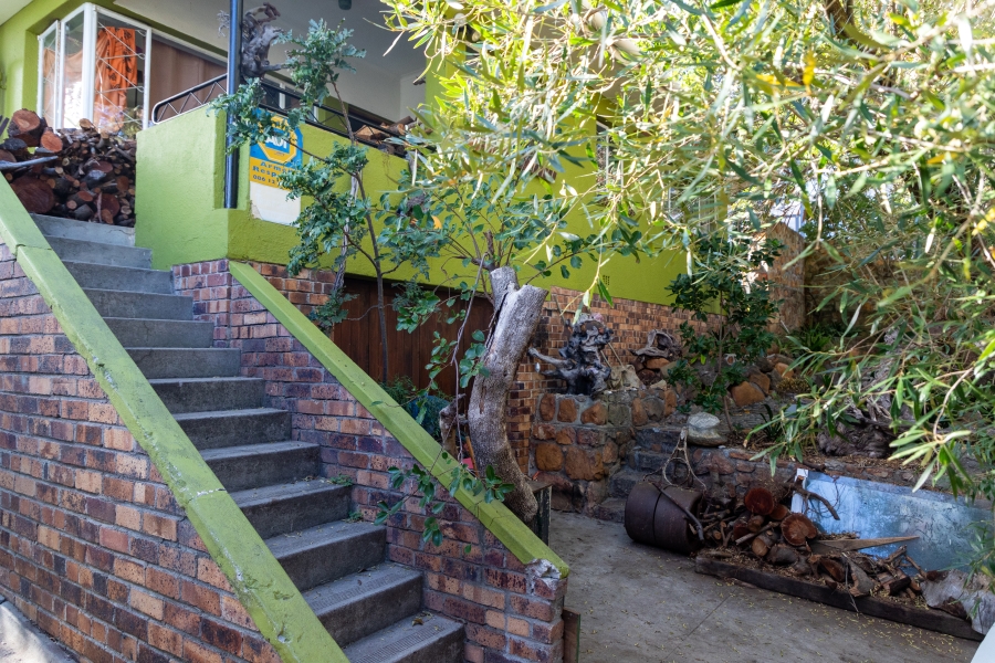 3 Bedroom Property for Sale in Camps Bay Western Cape